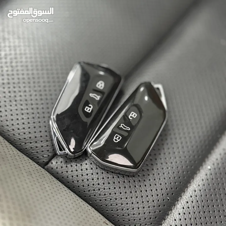 VW GOLF GTI MK8 النسخة المميزة بالسعر المميز
