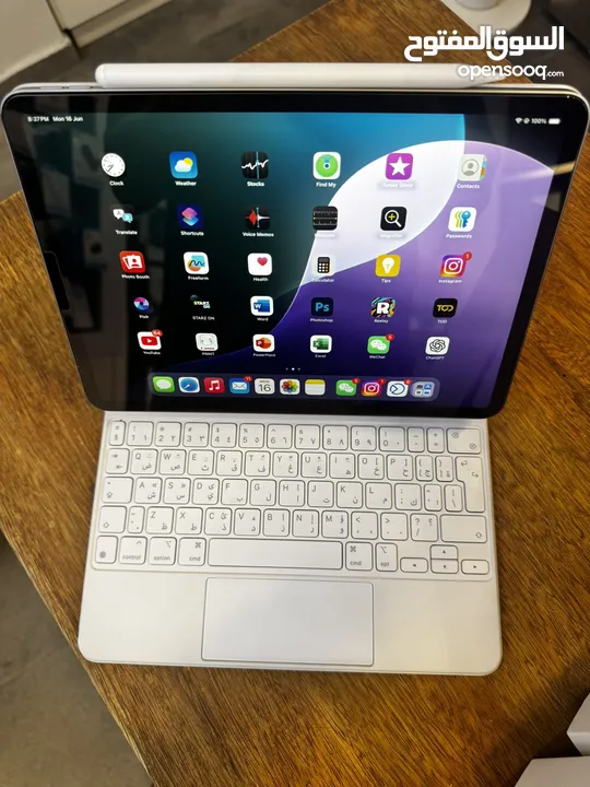 iPad Pro11 2022 M2  مستعمل بحال الجديد