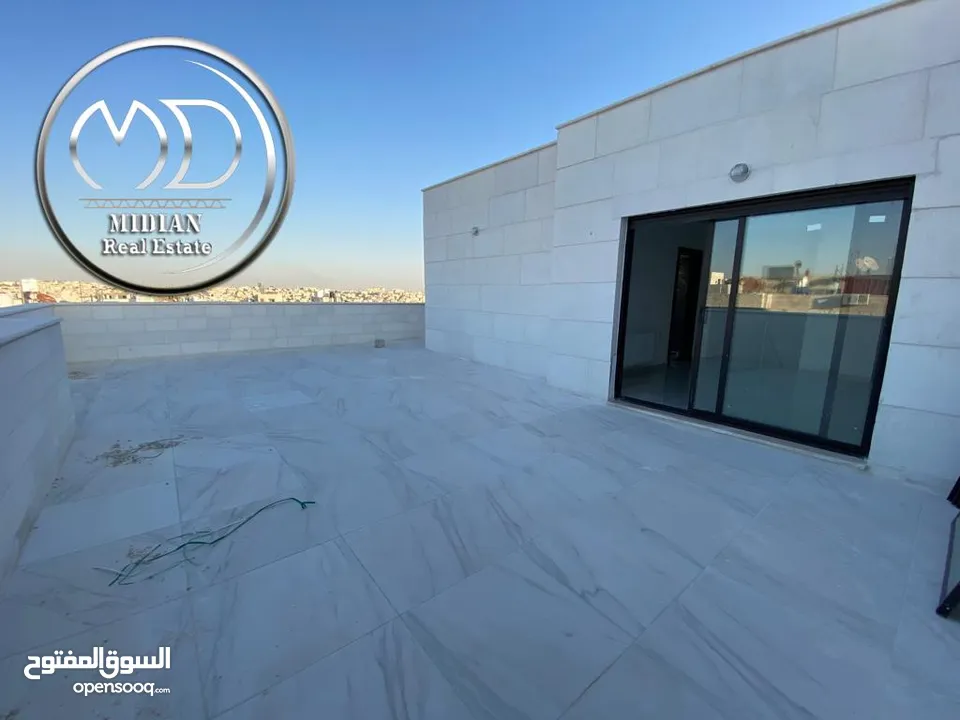 شقق ارضية و أخير مع روف جديدة للبيع ضاحية الامير راشد مساحات 175م  & 200م مع تراسات بسعر مميز جداً