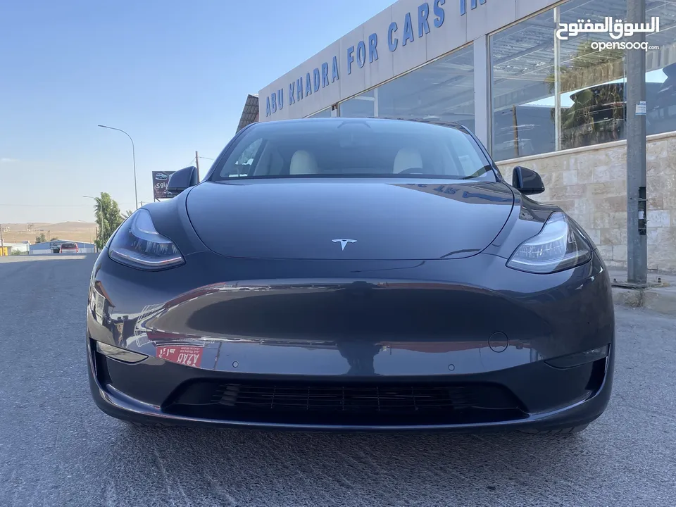 TESLA Y LONG RANGE 2021