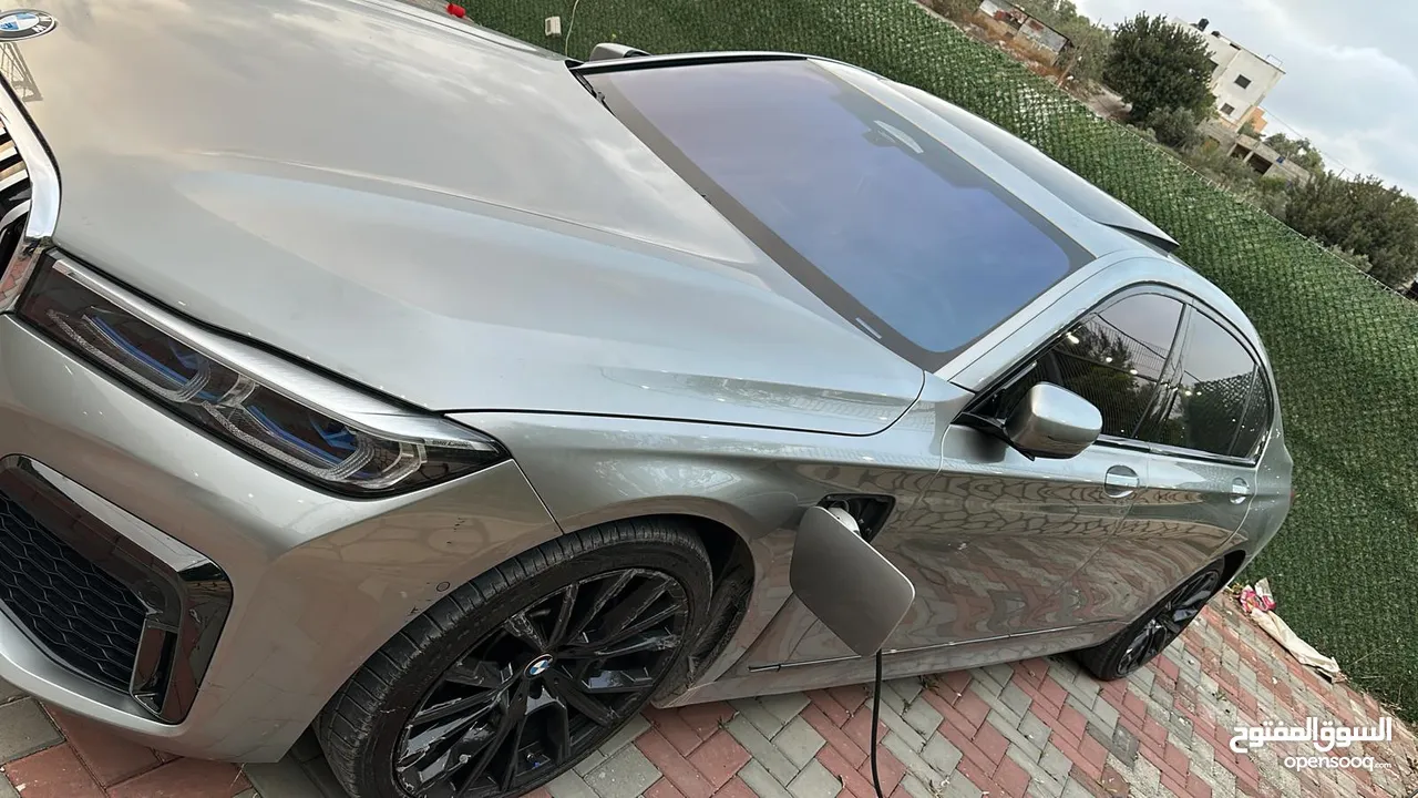 Bmw 745هايبرد