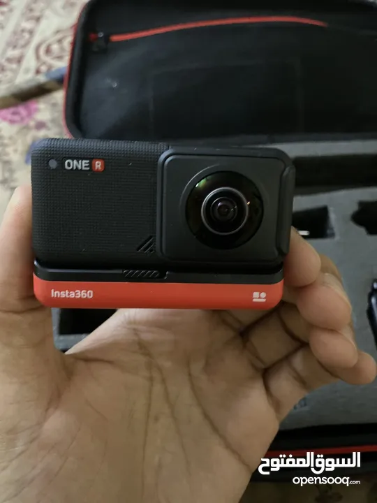 (Camera insta one r  ) for sale new