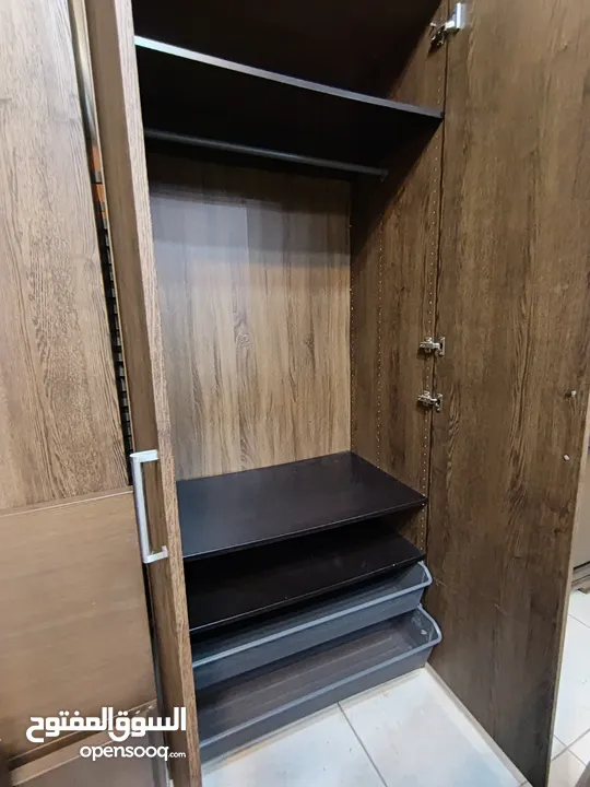 غرفة نوم شباب  IKEA  بحاله ممتازه