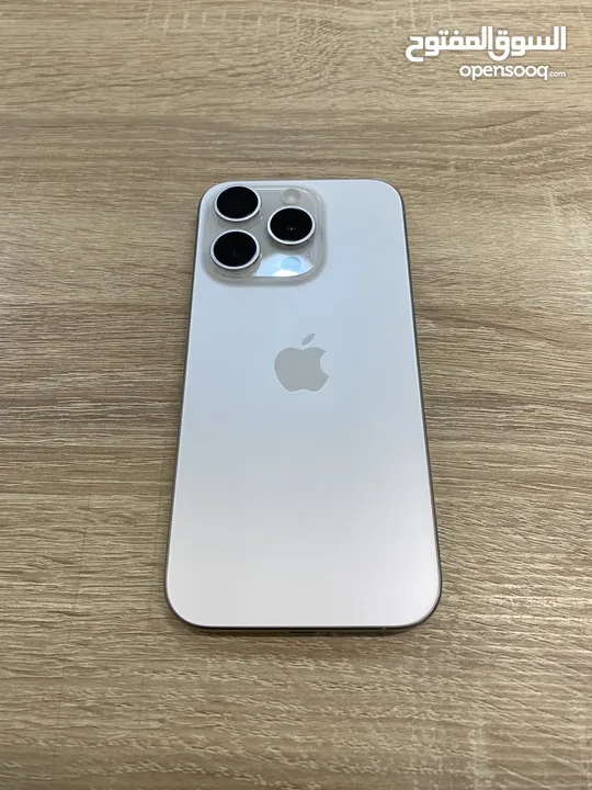 iPhone 15 pro  256gb  كفالة ابل لغاية 13/11/2026  بطارية 100% لون سلفر