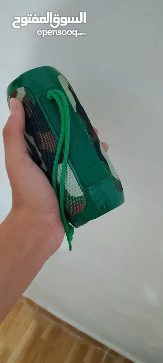 موجود سماعه جي بي ال فليب 4 سماعه اصليه سماعه جديده  سماعه صوتها عالي جدا ما شاء الله عليها سماعه مع