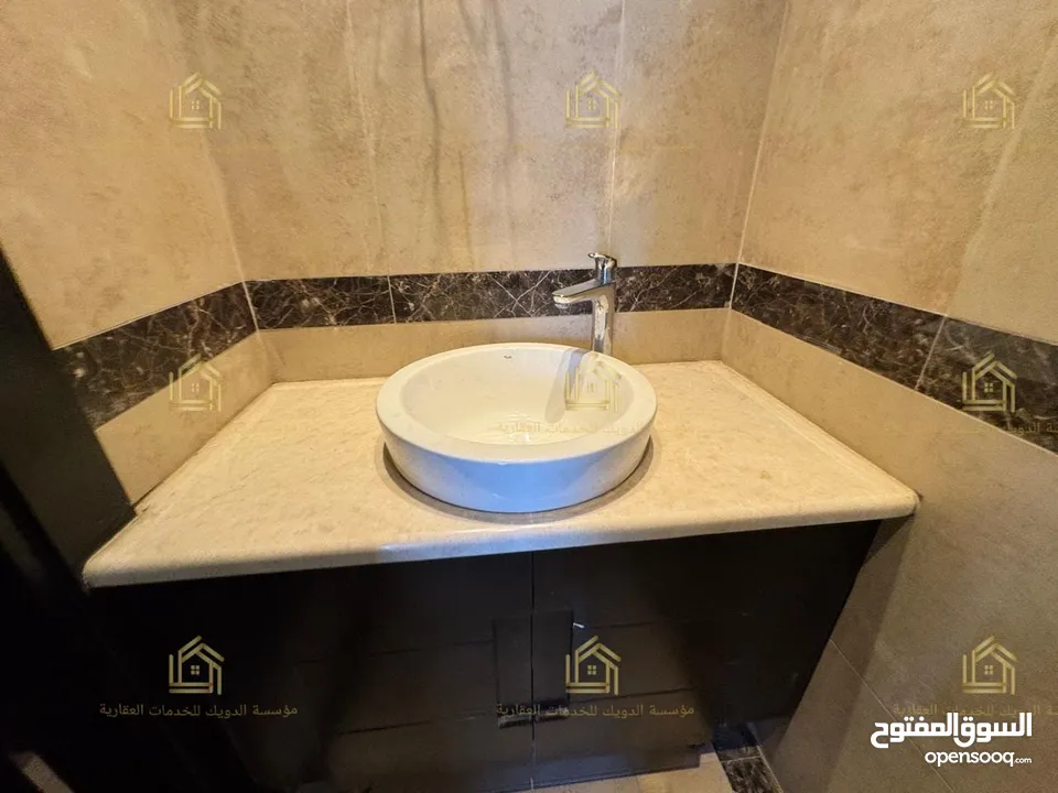 لم تسكن بعد ، سوبر ديلوكس ، جميعها ماستر