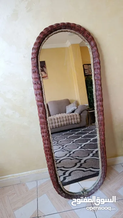 3 موري... 2 كورنر خشب السعر كامل 40 دينار