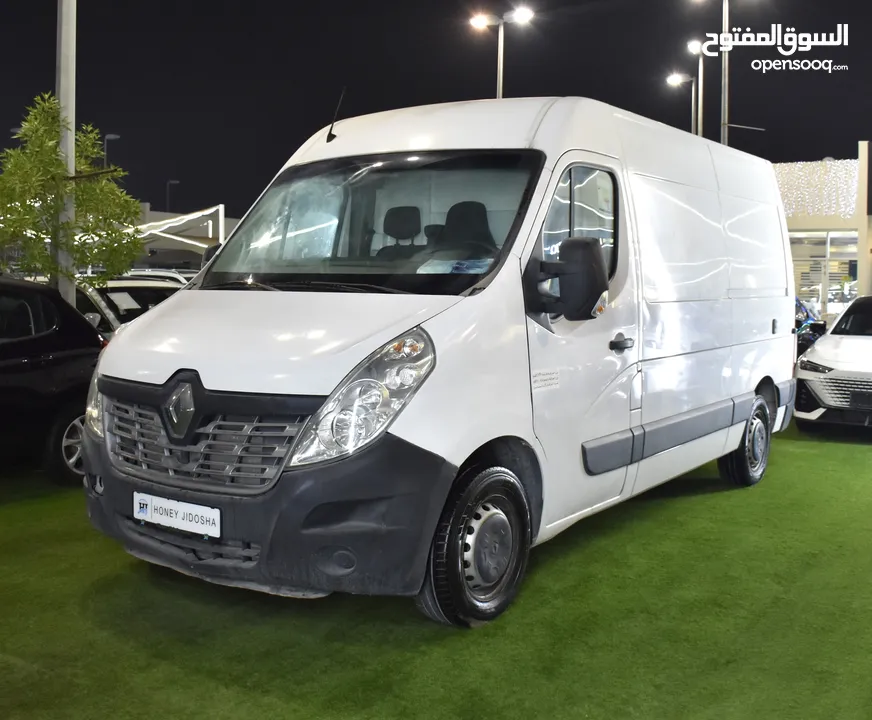 Renault Master ( 2020 Model ) in White Color GCC Specs