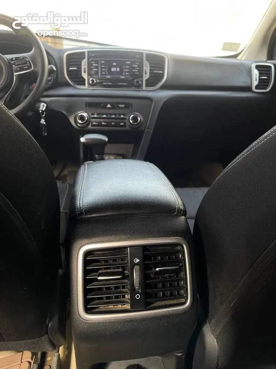 سيارة كيا سبورتاج موديل 2017. للبيع