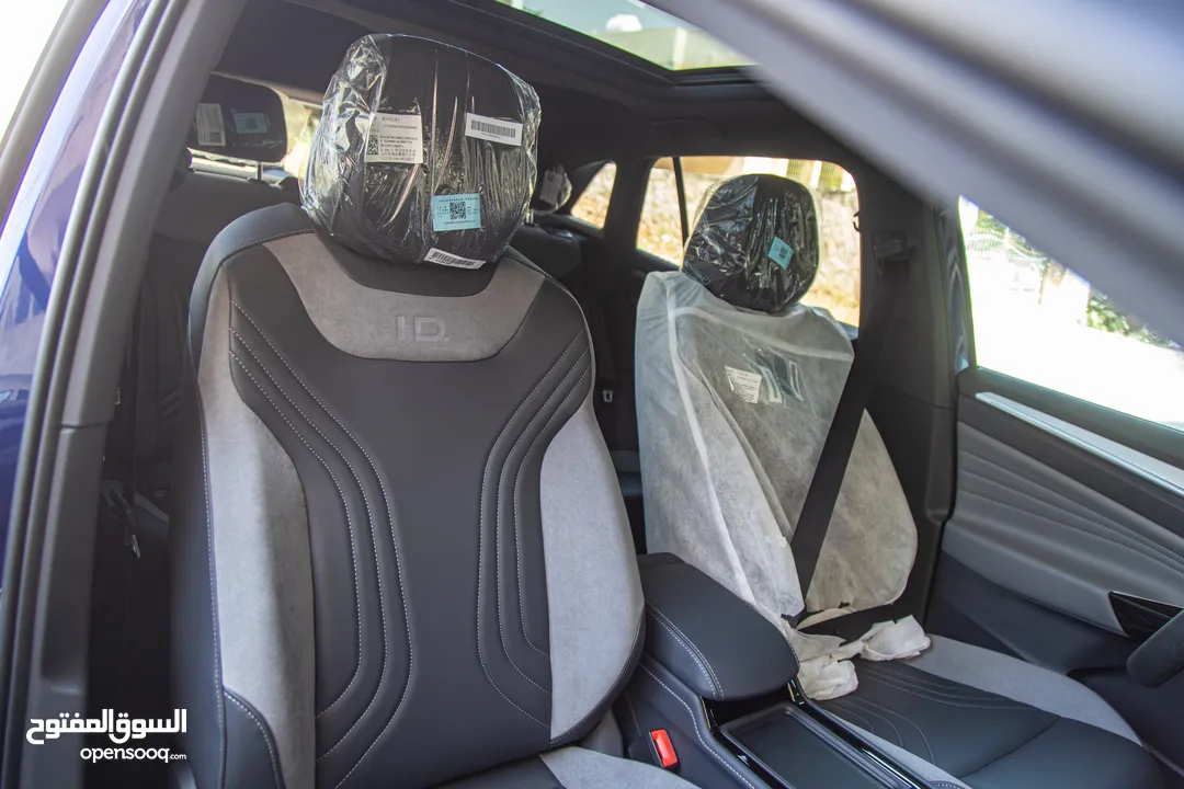 Volkswagen ID.4 Corzz Pro 2024    عداد صفر  Zero Mileage   السيارة الكهربائية الافضل