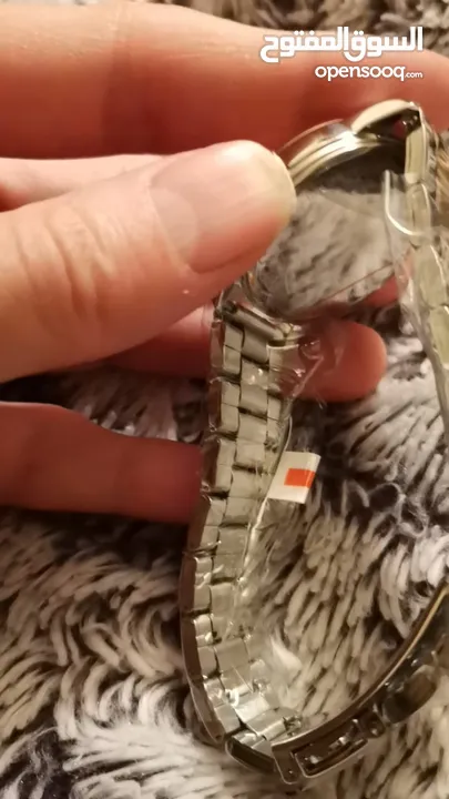ساعه اصليه ماركة  " DICI" جديده غير مستعمله