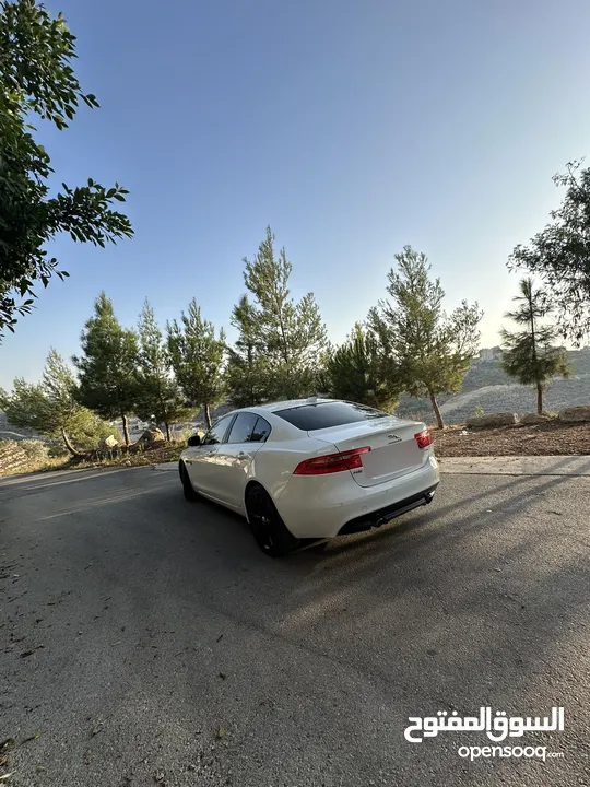 Jaguar XE 2018