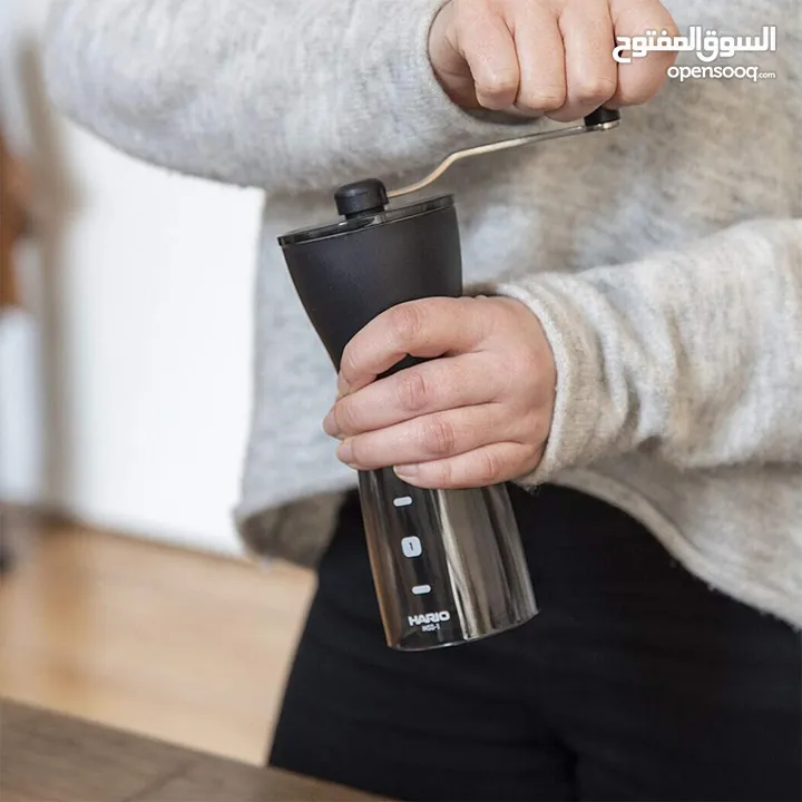 اكتشف متعة صنع قهوتك الاحترافية: ماكينة إسبريسو مع مطحنة بن يمنية بضمان عام!
