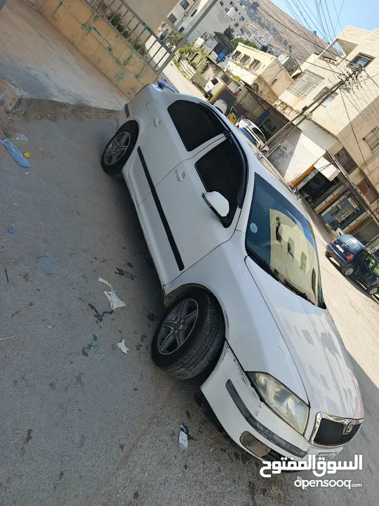 سكودا اوكتافيا  2007