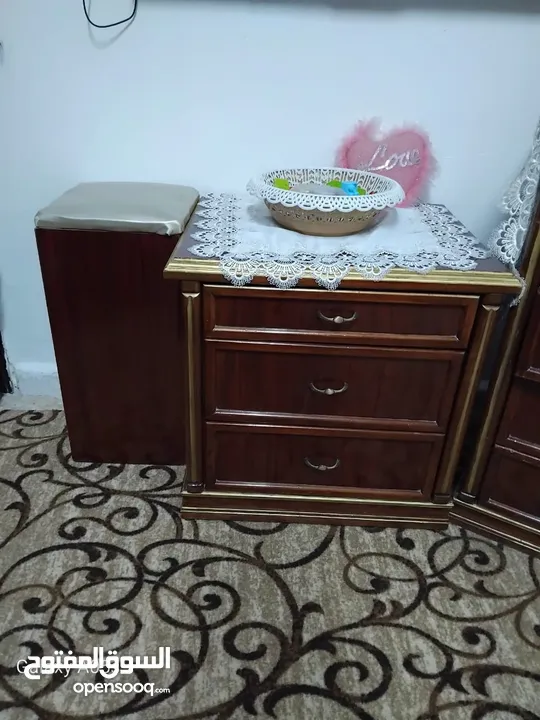 غرفة نوم للبيع