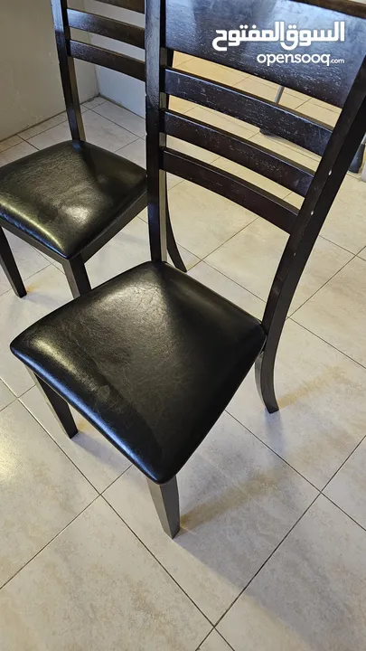 اثاث للبيع حسب الوصف
