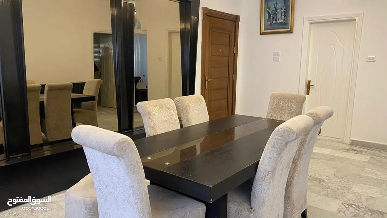 شقة مفروشة  للايجار في عمان -منطقة الدوار الخامس منطقة هادئة ومميزة جدا