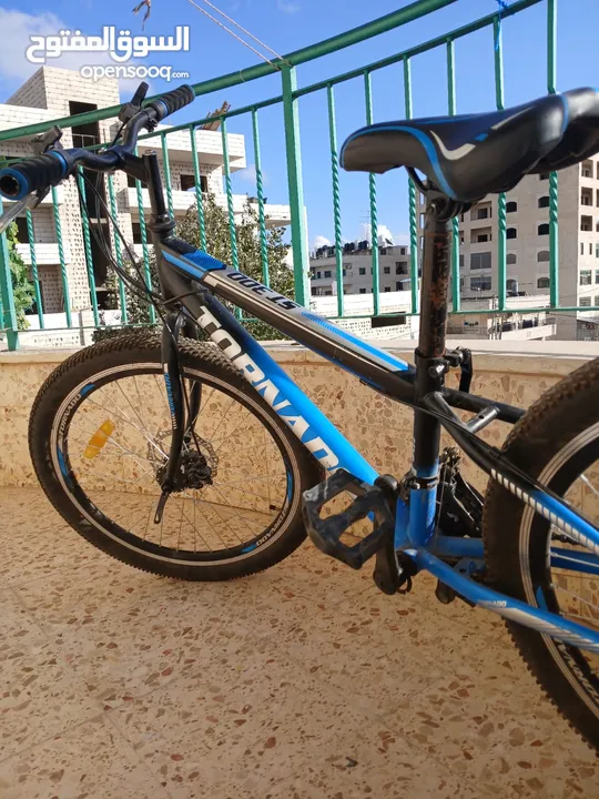 دراجة هوائية مع غيارات سرعة مقاس 24 جديدة ممتازة مستعملة عدة شهور فقط بسعر ممتاز