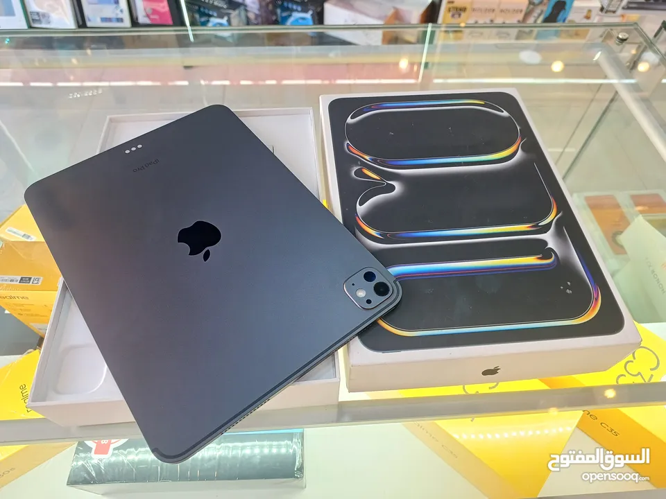 مستخدم بطارية 100% ايباد برو // ipad 11 pro 256G m4