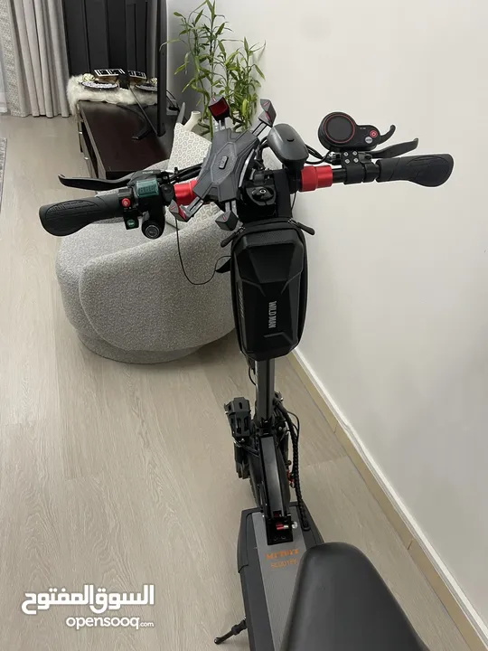 electric scooter with a seat