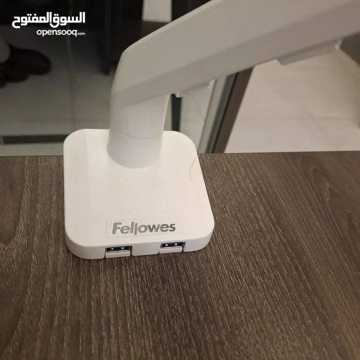 حاملة شاشة كمبيوتر ماركة fellowes سعر الشراء 80