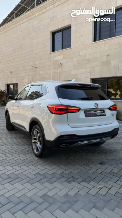 الصيني MG EHS ترخيص 2022 محرك 1600 هايبرد/plugin جير أوتوماتيك 284 حصان