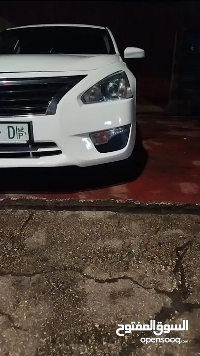 Nissan ALTIMA 2.5s  موديل 2015 ترخيص2014