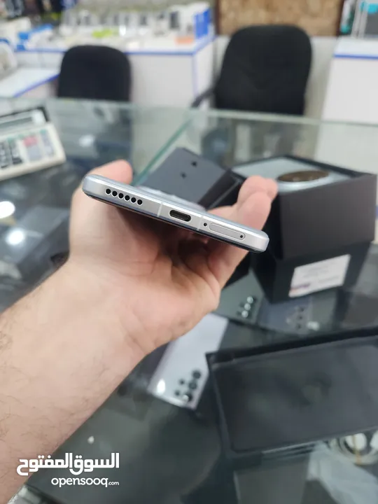 هونور ماجيك 7 برو  512GB كفالة الوكيل الرسمي بسعر مميز