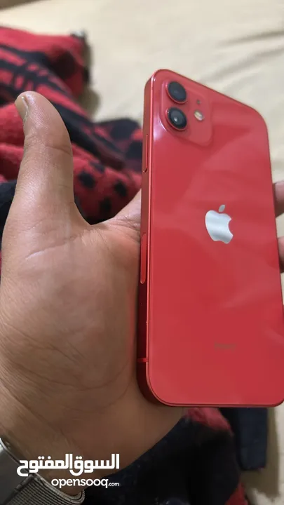 جهاز ايفون 12 نضيف جدااا .للبيع