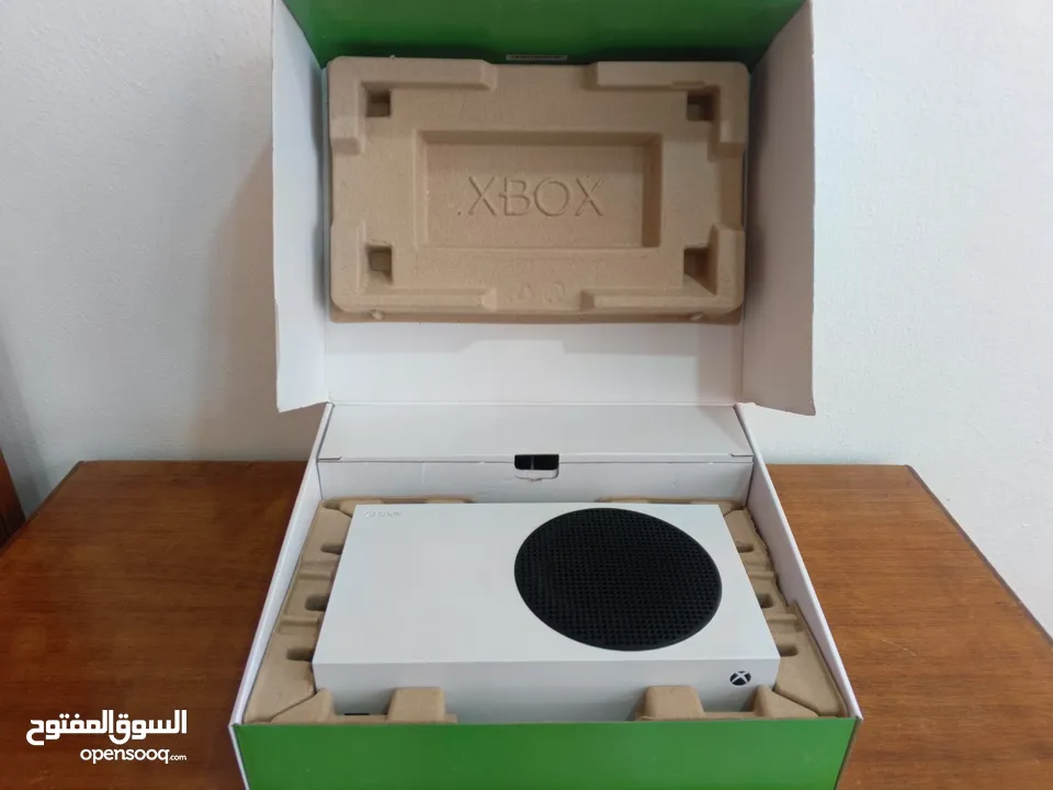 وجوستكين وups Xbox series s 512GB