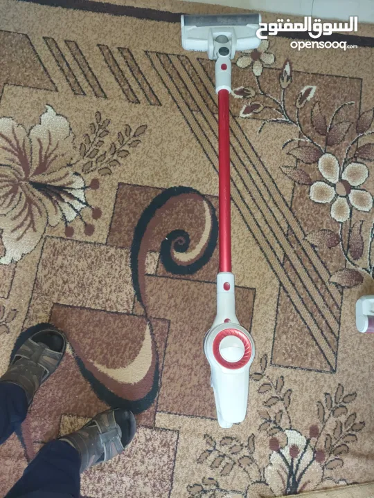 مكنسة لاسلكية فقط ب 80 شيكل
