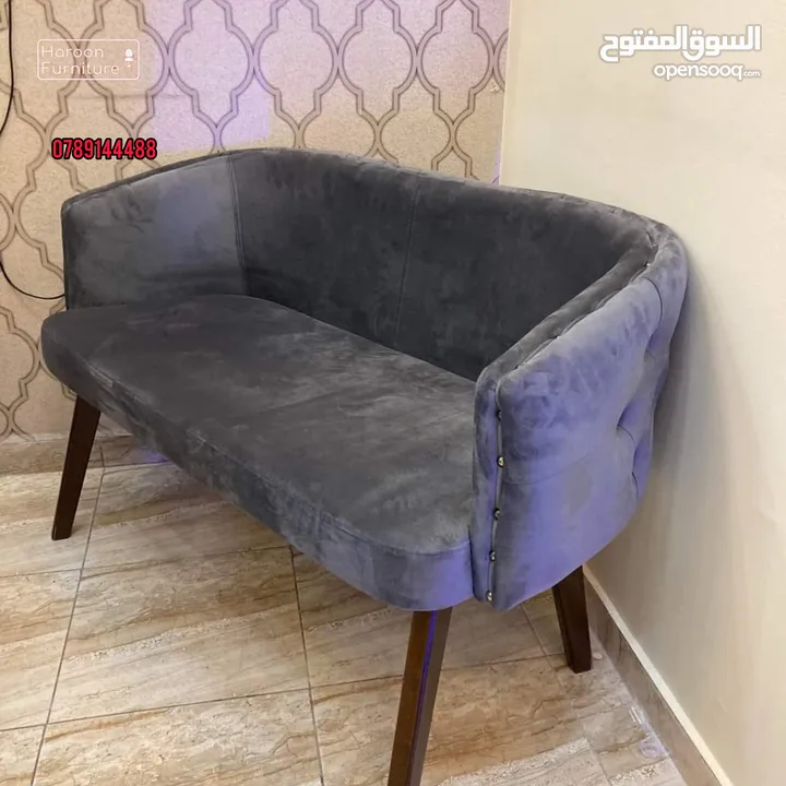 كل ما تحتاجه من اثاث مكتبي متوفر لدينا فقط نتميز دائما بالجديد  كل الي عليك تبعتلنا مسج وراح نتواصل