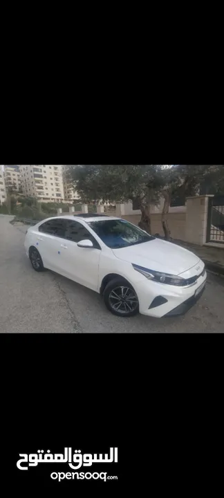 سيراتو k3 2022-2023 بنزين 8800 كيلومتر بحالة الوكالة  دهان الشركة الأصلي