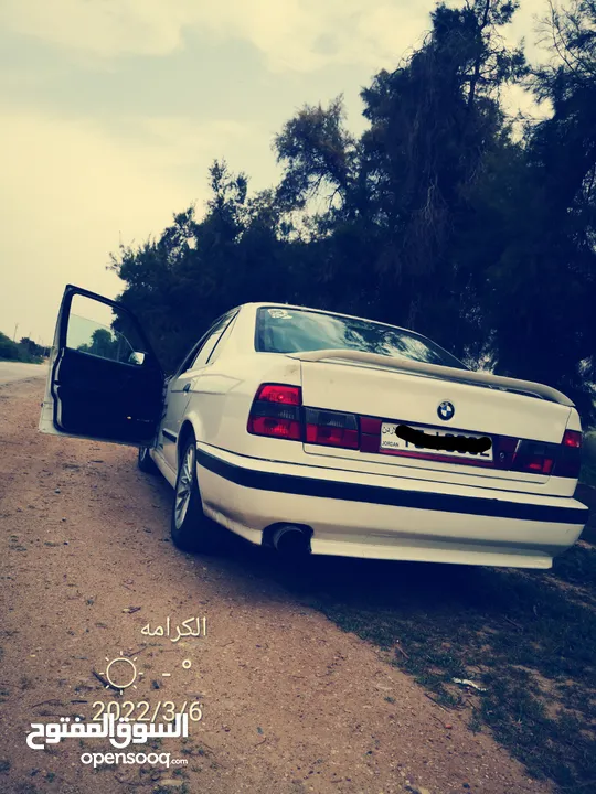 BMW e34 520i