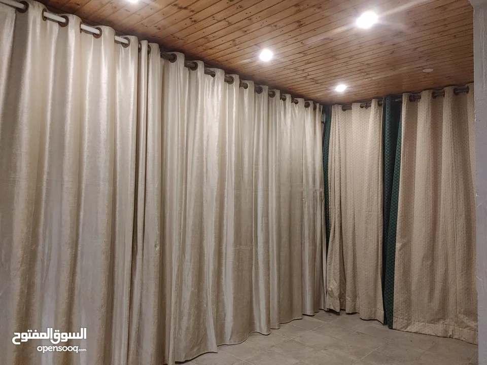 روف فاضي للايجار