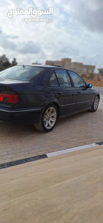 BMWللبيع 528