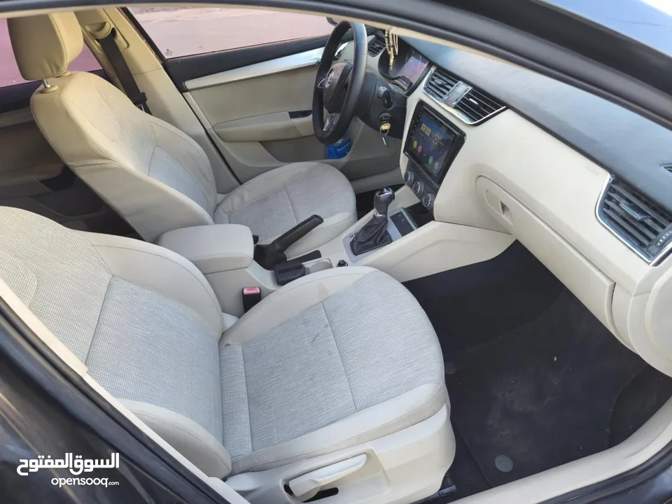 اوكتافيا اوتومات برايفت بانوراما