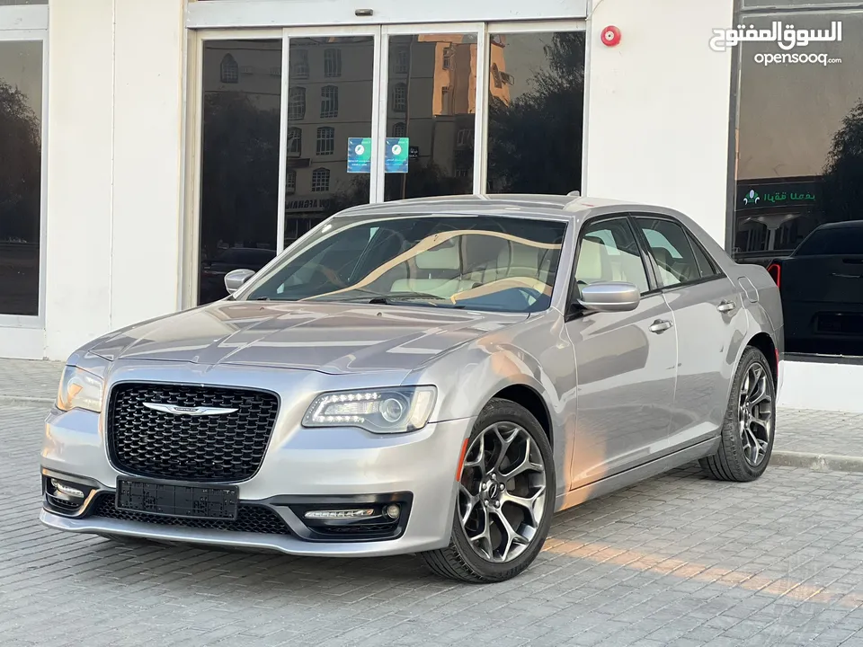 كرايسلر 300S 2015 نظيف جدا جدا