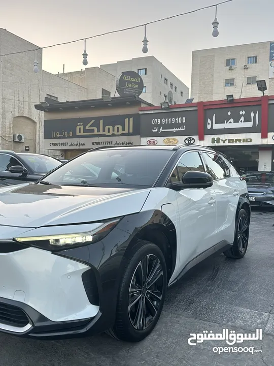 Toyota Bz4x Long Range Ultra // 2022 سبع كاميرات