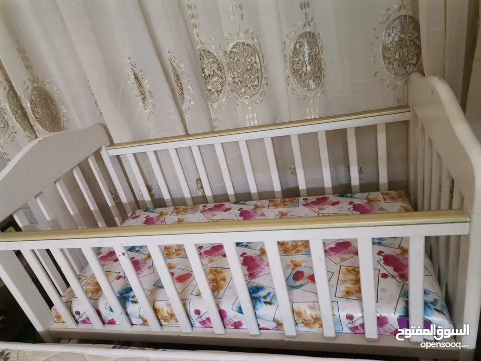سرير اطفال من حديث الولادة لحتى عمر ال3 سنوات