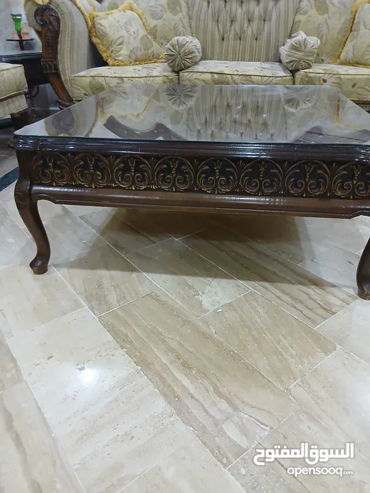 طقم كنب غرفة ضيوف
