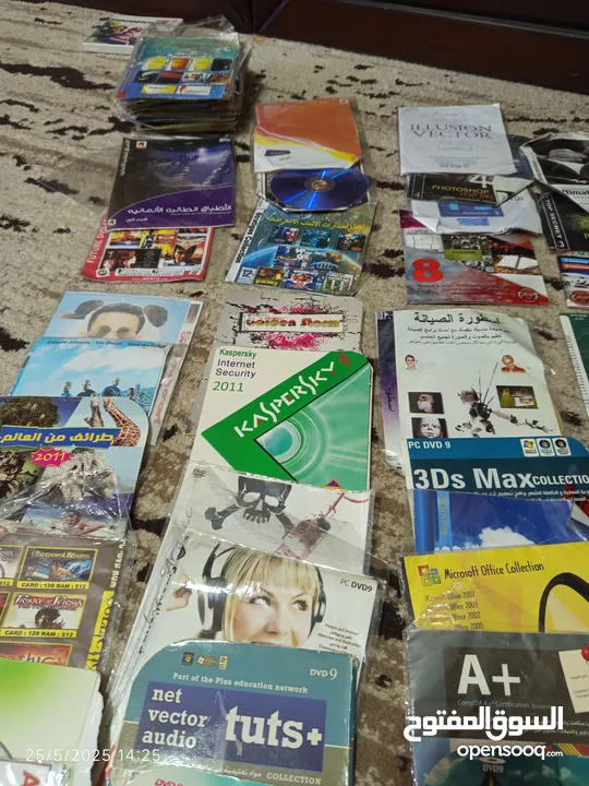"مجموعة سي ديات "CDs " برامج كمبيوتر وللتصميم  وألعاب مستعملة بحالة ممتازة - بأسعار رائعة!"