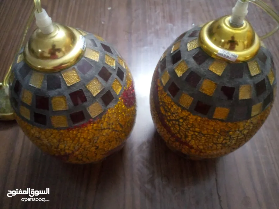 ثريات اضاءة