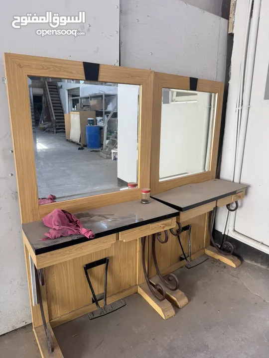 Ladies Saloon all Items sale in good price