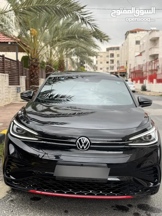 ID4-2023 X PRO FULLY LOADED 13000 km only 7 Jayed  السياره ليست بحاجه إلى اي صيانه  في حالة الوكاله