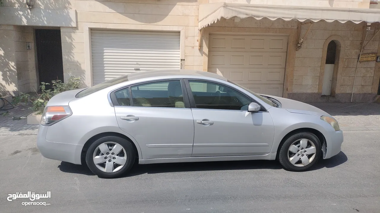 نيسان ألتيما 2008