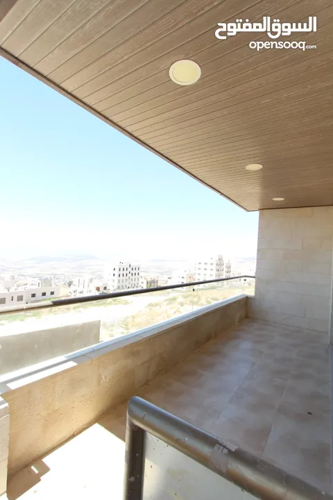شقة فارغة للايجار في في ابو نصير