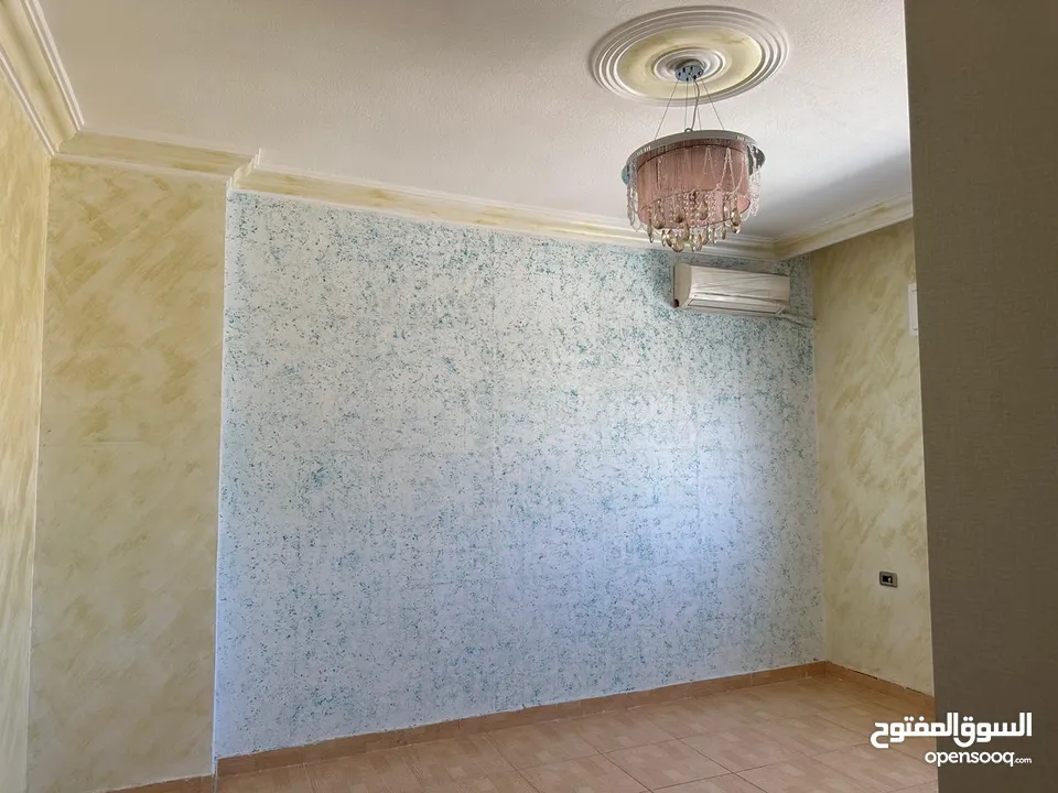 شقة مميزة بالجاردنز سوبر ديلوكس للبيع من المالك مباشرة