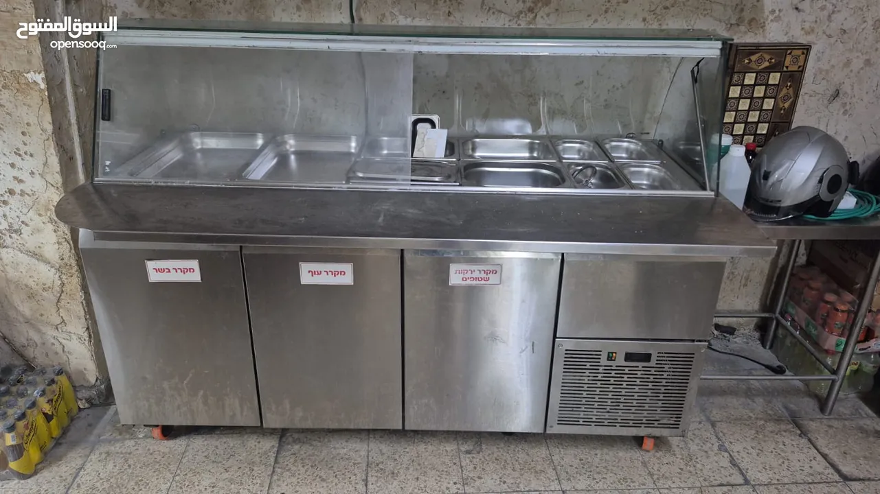 براد مطعم جديد