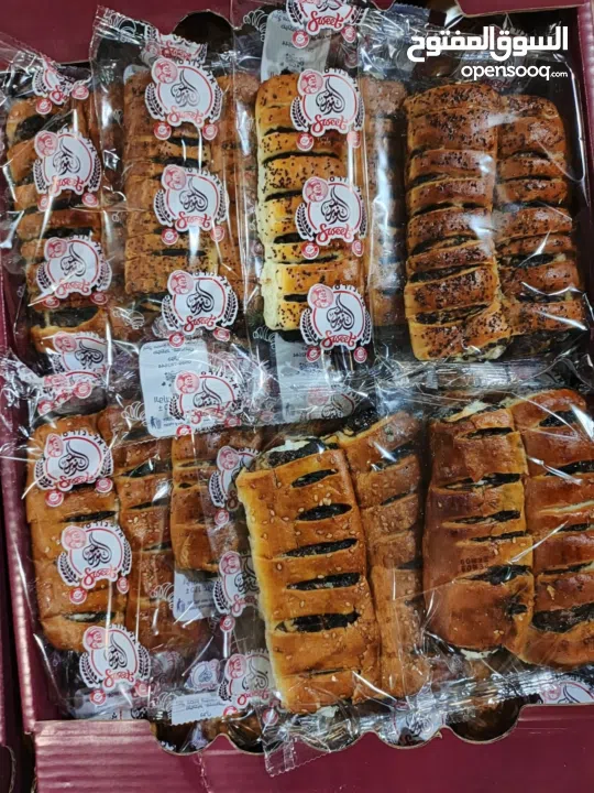 حلويات حجوت بأصناف عديده  باسعار مميزه اطعم مميز جدا يناسب سوبر ماركات و مولات و الافراح